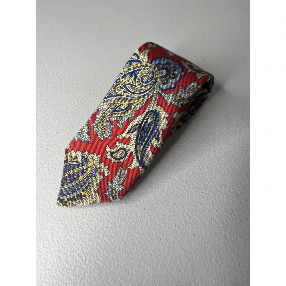 Robert Talbott Best Of Class‎ Silk Tie Red Paisley 61